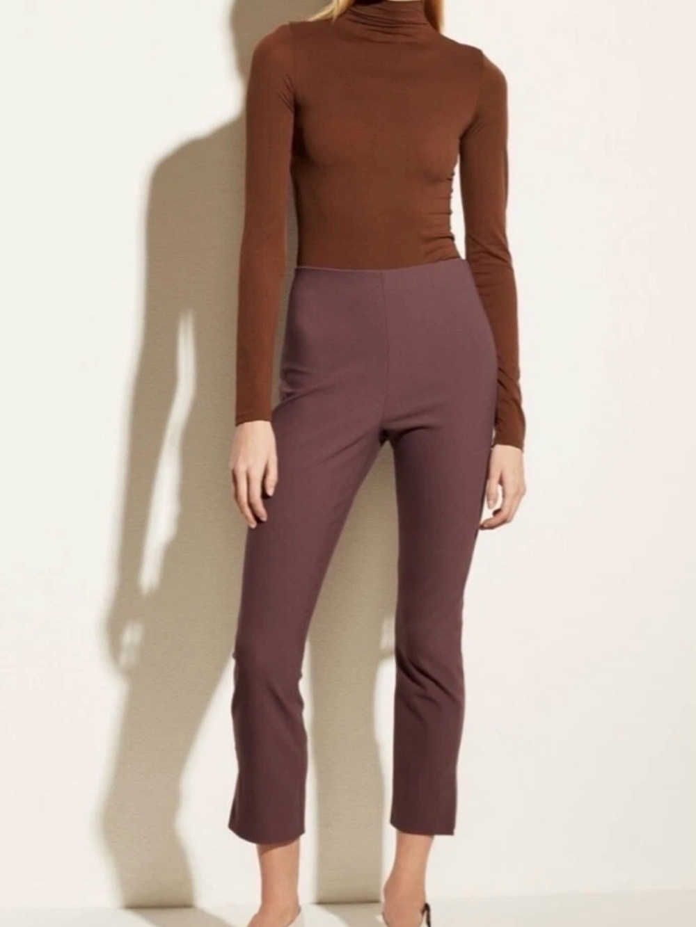 Vince Split Hem High-Rise Slim Crop Pants in Plum size S